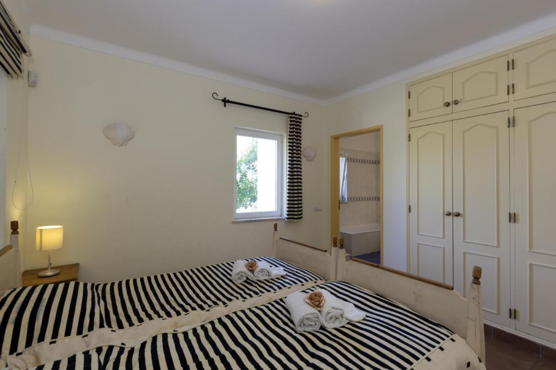 Villa With Beautiful See Views & Spacious Garden Ферагудо Екстериор снимка