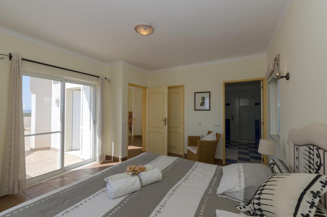 Villa With Beautiful See Views & Spacious Garden Ферагудо Екстериор снимка