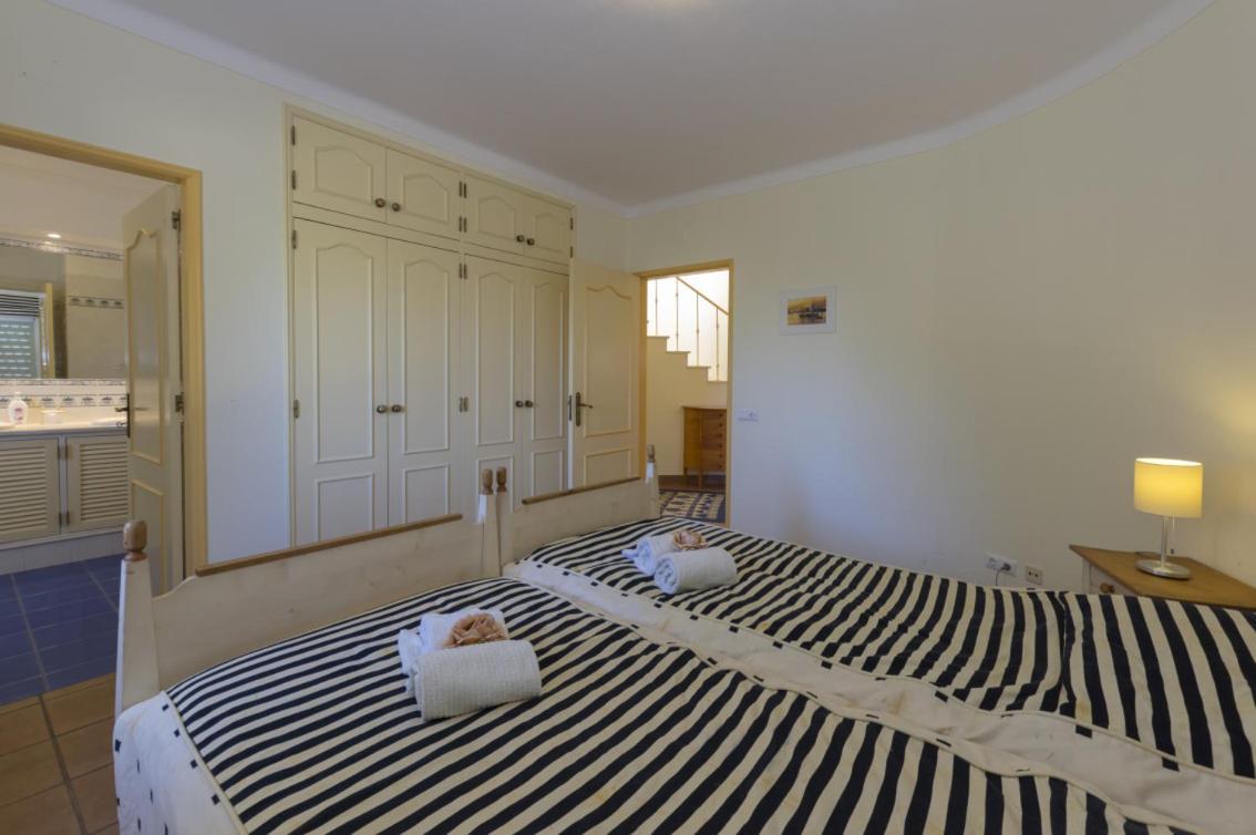 Villa With Beautiful See Views & Spacious Garden Ферагудо Екстериор снимка