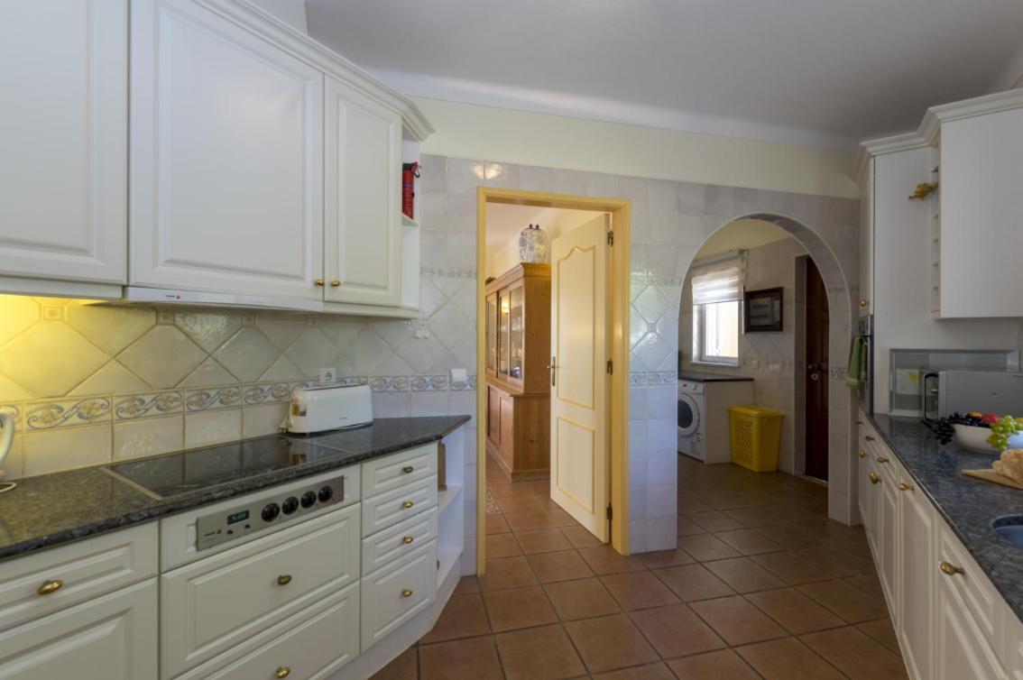 Villa With Beautiful See Views & Spacious Garden Ферагудо Екстериор снимка