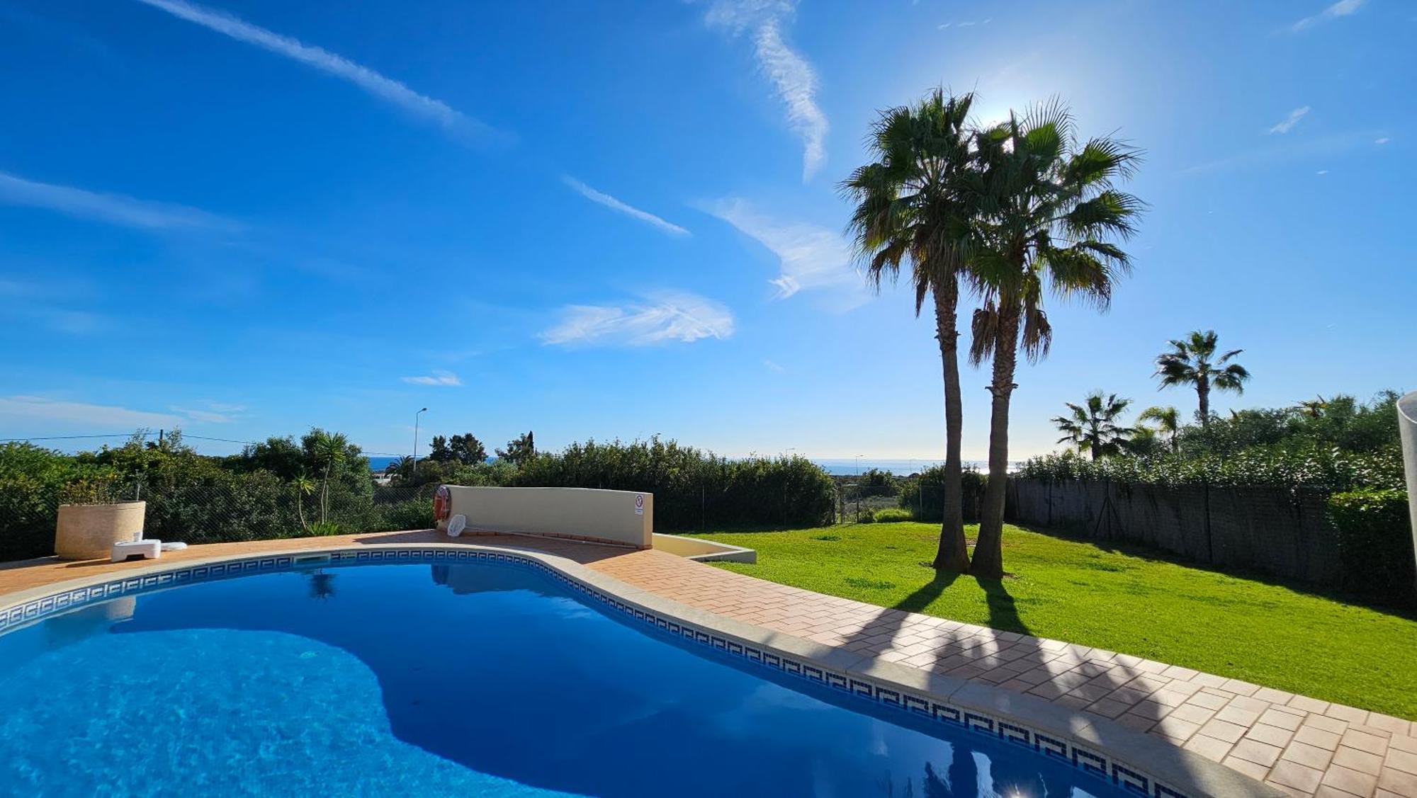 Villa With Beautiful See Views & Spacious Garden Ферагудо Екстериор снимка